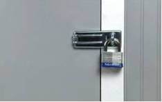 Hasps: hinged hasp with padlock